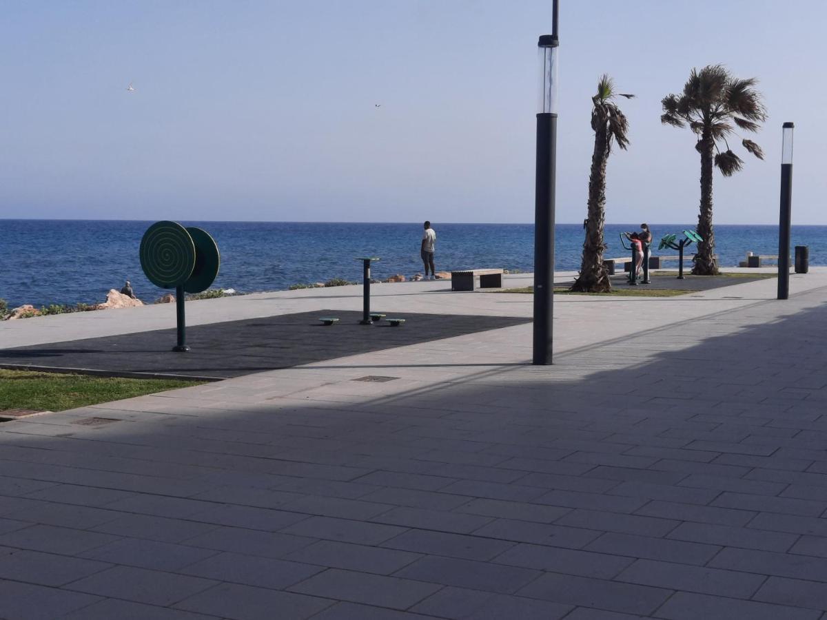 Moderno Apartamento Familiar Junto Al Mar - Conejito Apartment ตอร์เรเวียคา ภายนอก รูปภาพ