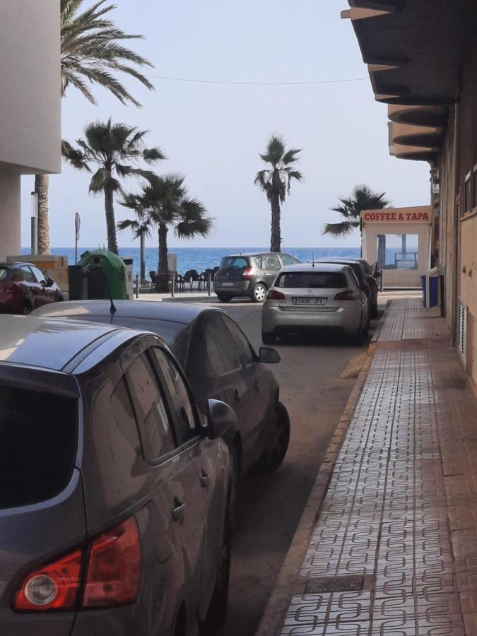 Moderno Apartamento Familiar Junto Al Mar - Conejito Apartment ตอร์เรเวียคา ภายนอก รูปภาพ