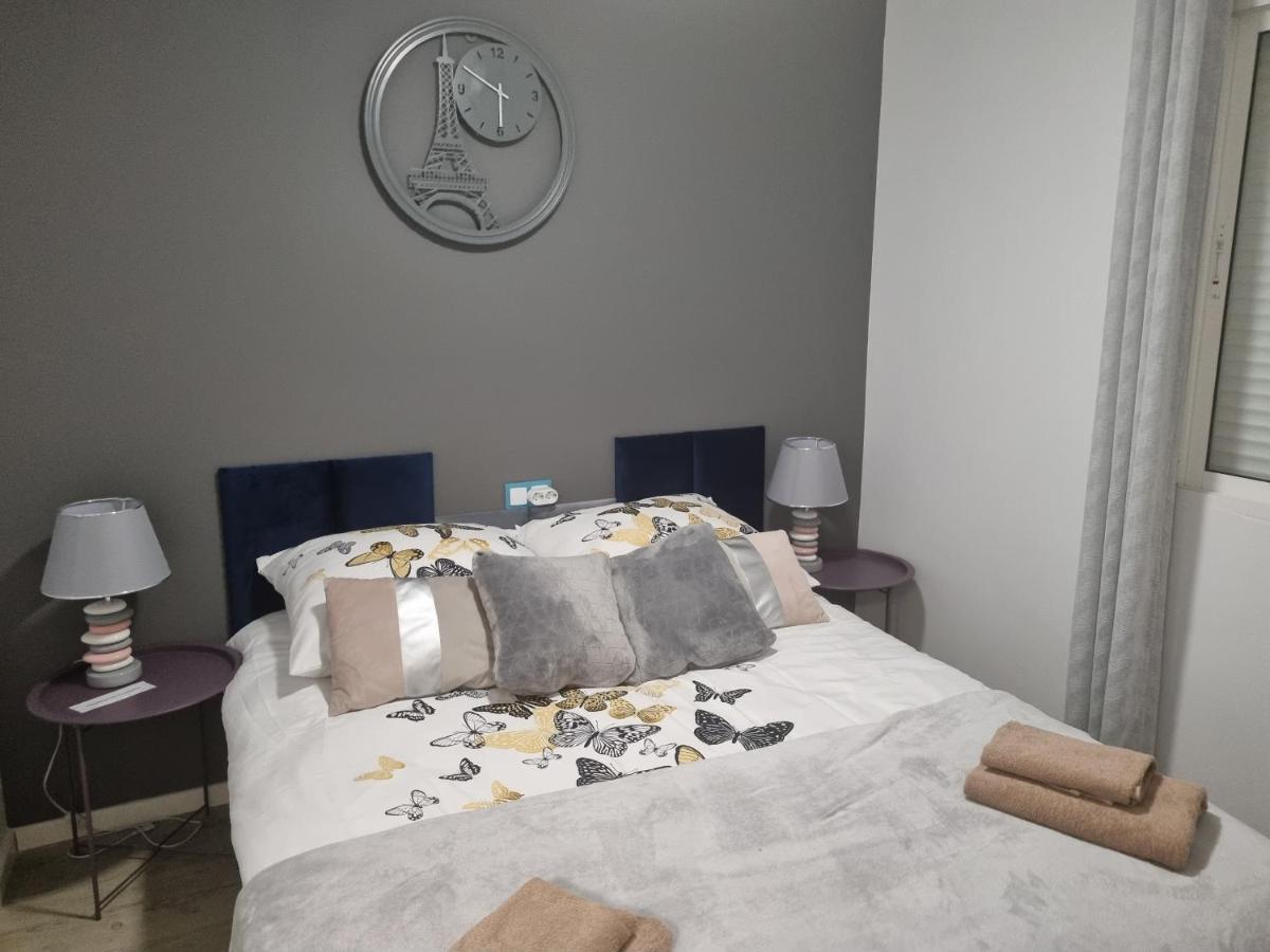Moderno Apartamento Familiar Junto Al Mar - Conejito Apartment ตอร์เรเวียคา ภายนอก รูปภาพ
