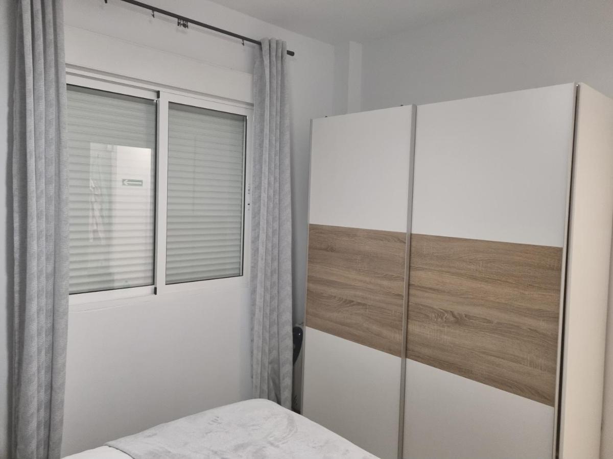 Moderno Apartamento Familiar Junto Al Mar - Conejito Apartment ตอร์เรเวียคา ภายนอก รูปภาพ