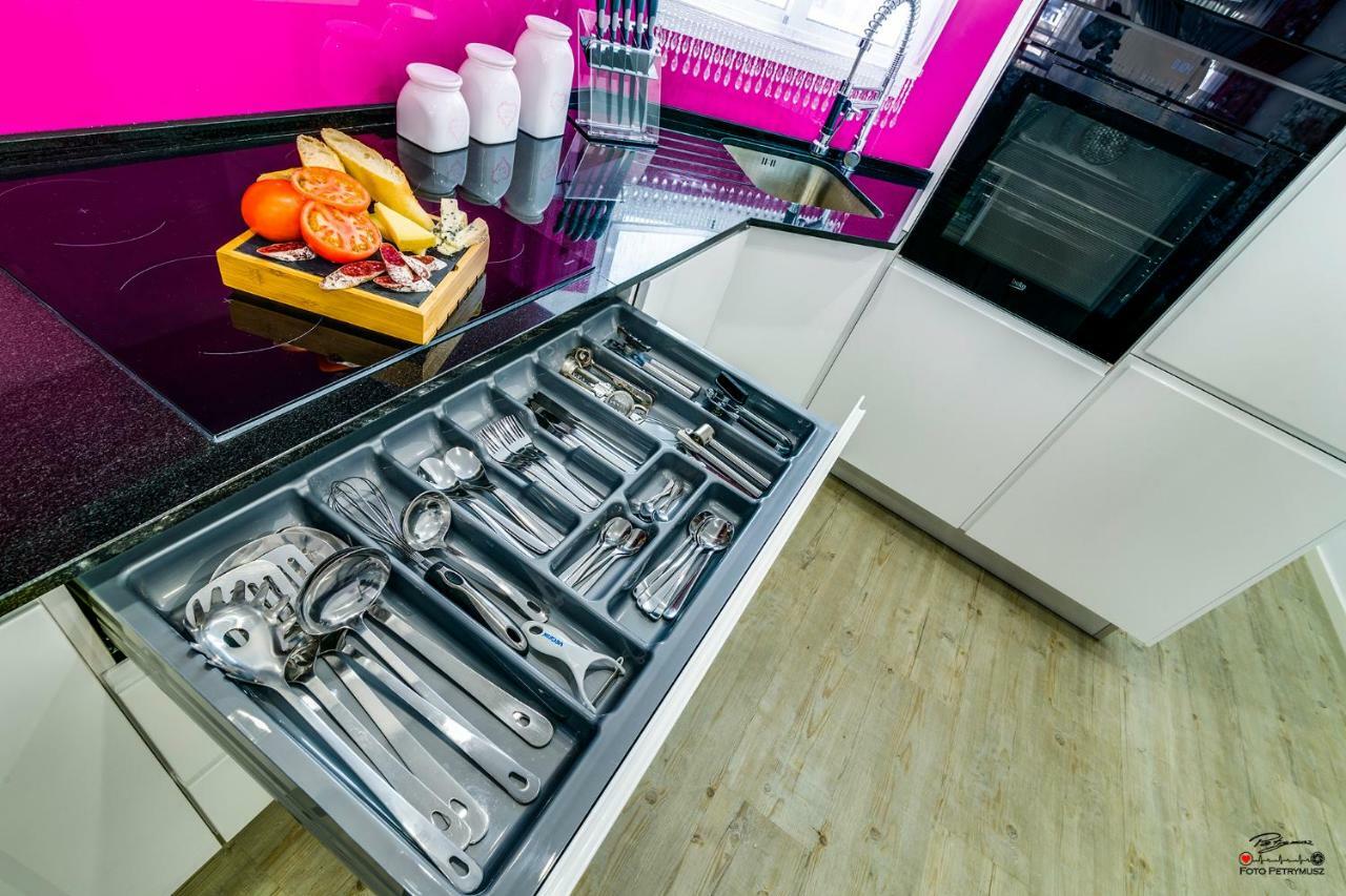 Moderno Apartamento Familiar Junto Al Mar - Conejito Apartment ตอร์เรเวียคา ภายนอก รูปภาพ