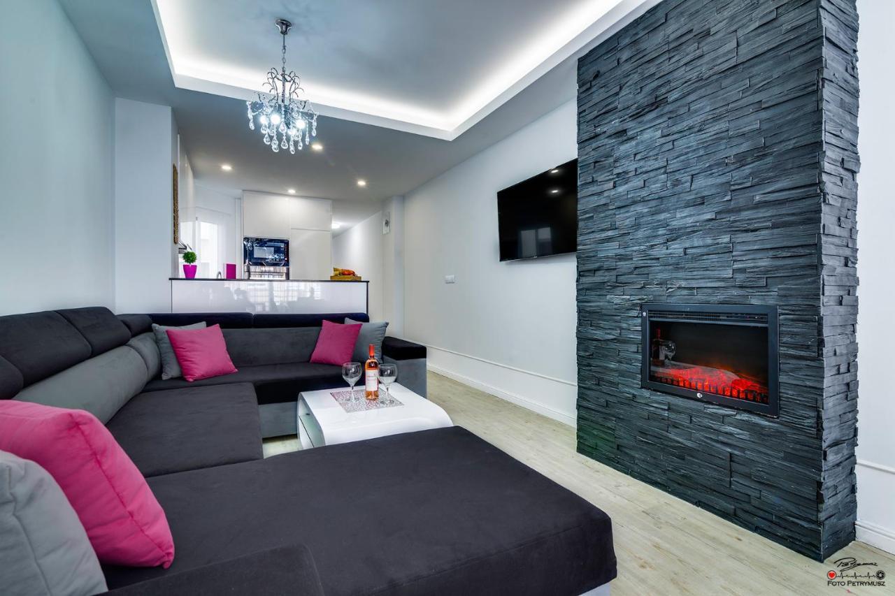 Moderno Apartamento Familiar Junto Al Mar - Conejito Apartment ตอร์เรเวียคา ภายนอก รูปภาพ